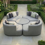 Maze Snug Lifestyle Suite garden setting