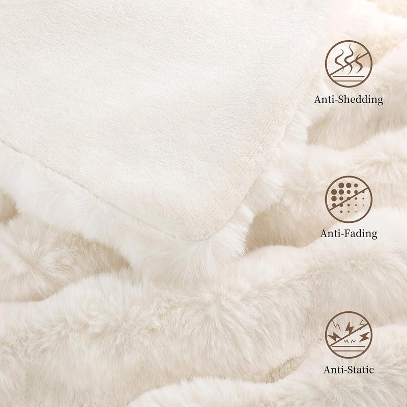 Luxury Faux Fur Throw Blanket - image 5