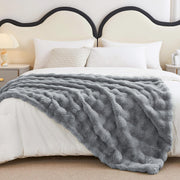 Luxury Faux Fur Throw Blanket - image 49