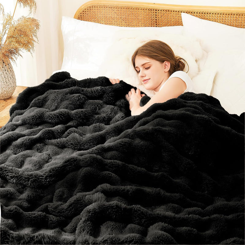 Luxury Faux Fur Throw Blanket - image 27