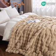 Luxury Faux Fur Throw Blanket - image 35